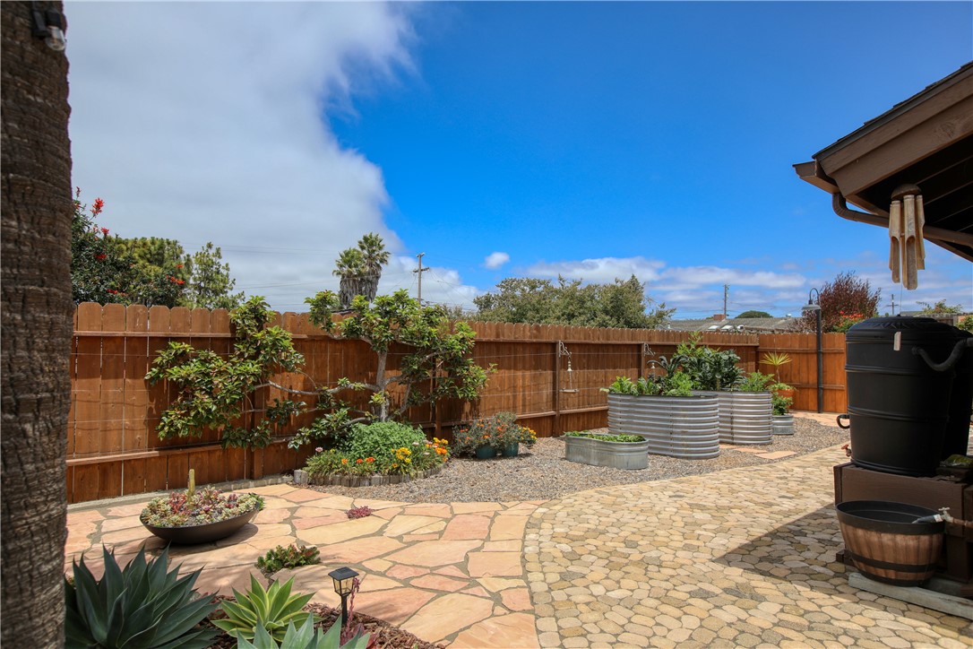 360 Highland Drive, Los Osos, CA 93402