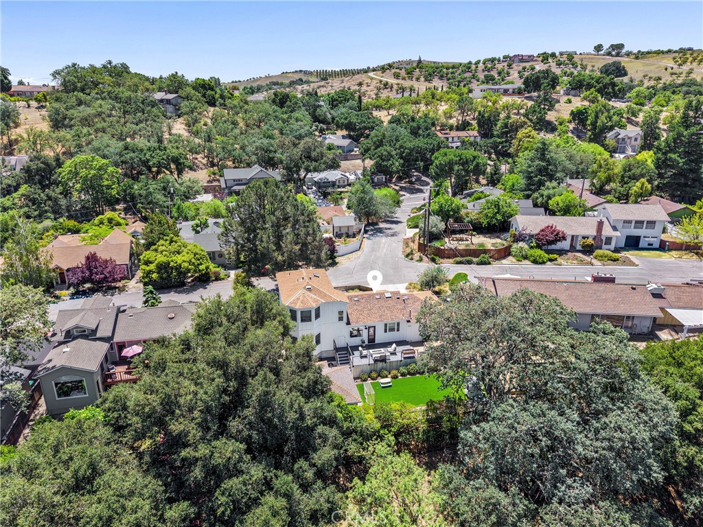 45 Ridgeview, Paso Robles, CA 93446