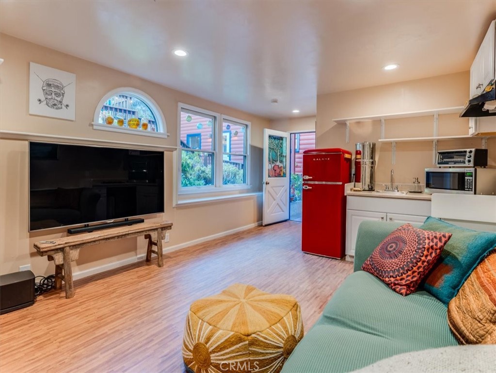 385 Squire Canyon, San Luis Obispo, CA 93401