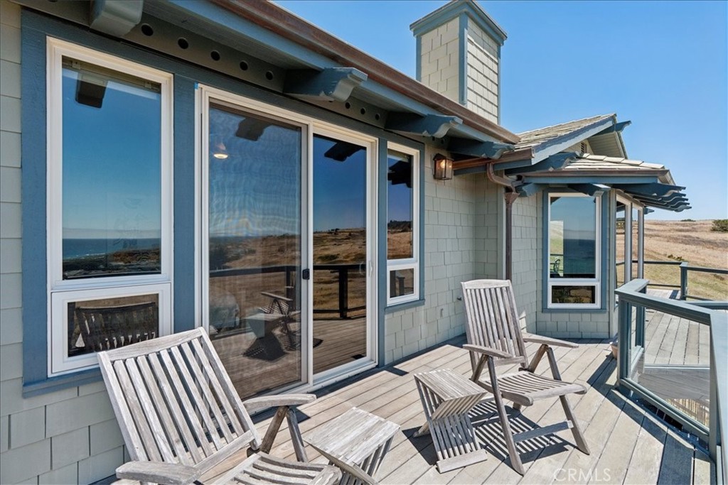 380 Huntington Rd, Cambria, CA 93428