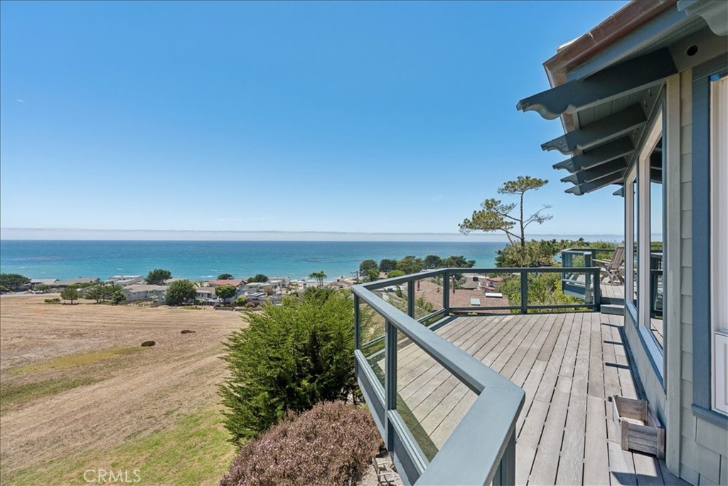 380 Huntington Rd, Cambria, CA 93428