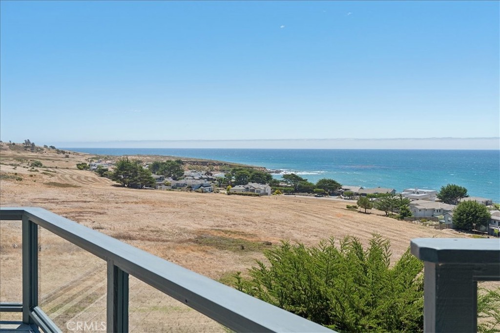 380 Huntington Rd, Cambria, CA 93428