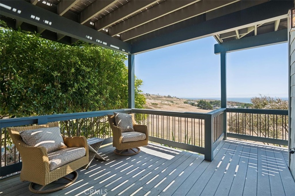 380 Huntington Rd, Cambria, CA 93428