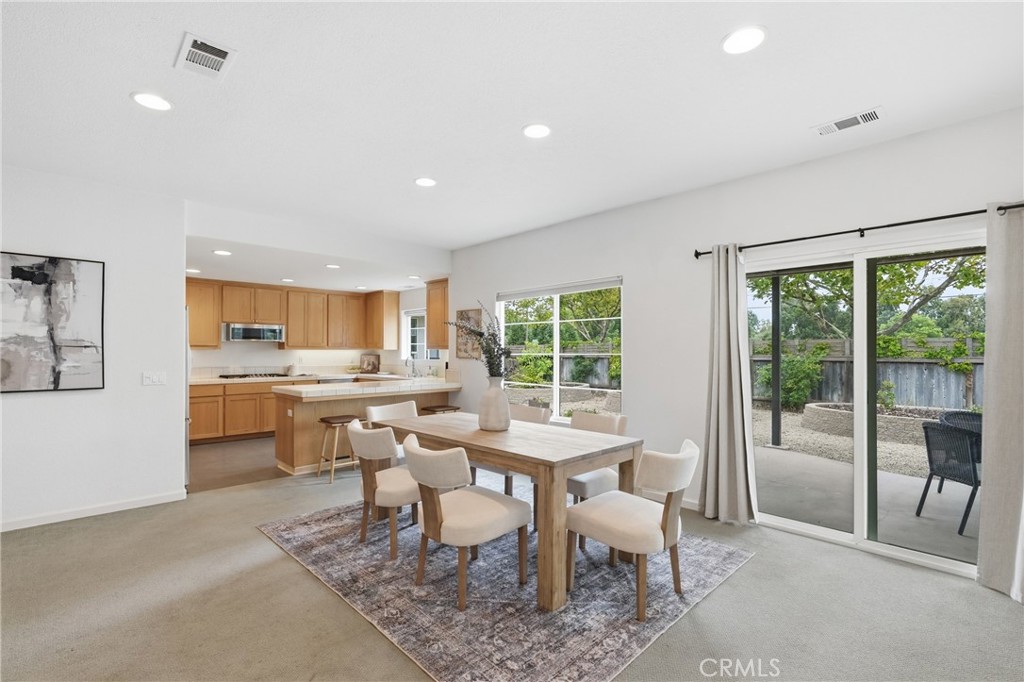 6000 Via Colonia Ct, Atascadero, CA 93422