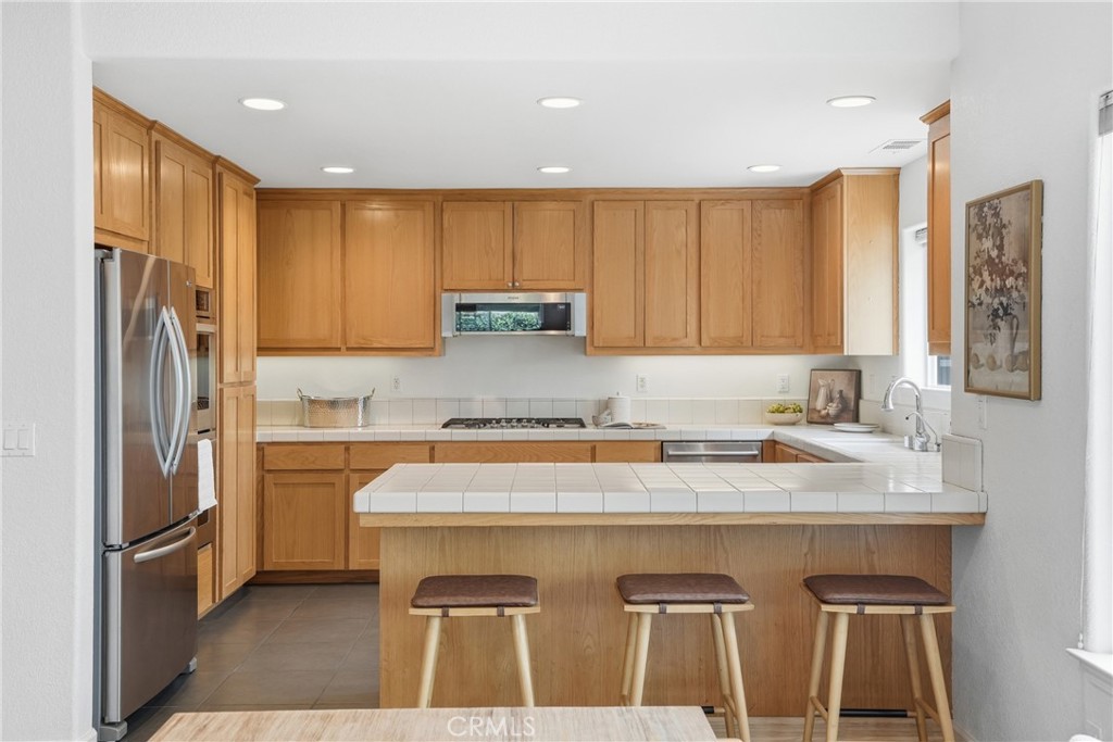 6000 Via Colonia Ct, Atascadero, CA 93422