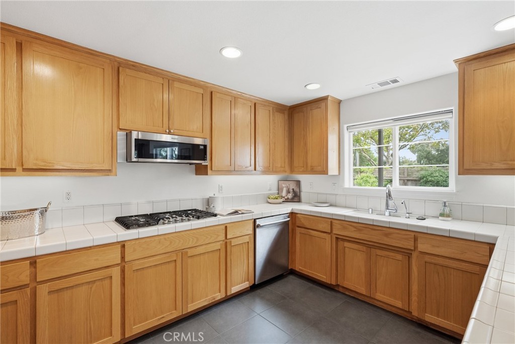 6000 Via Colonia Ct, Atascadero, CA 93422