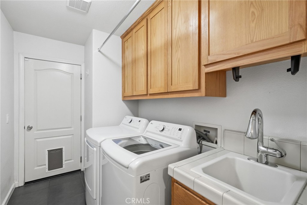 6000 Via Colonia Ct, Atascadero, CA 93422