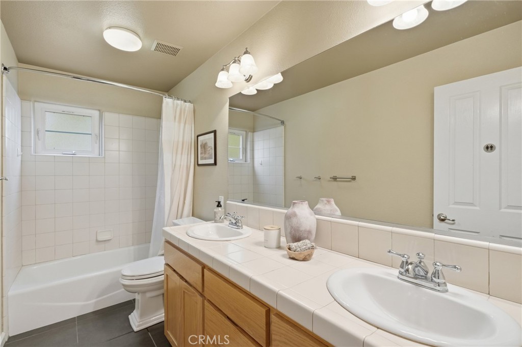 6000 Via Colonia Ct, Atascadero, CA 93422