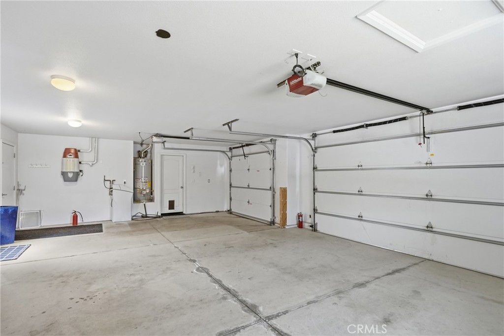 6000 Via Colonia Ct, Atascadero, CA 93422