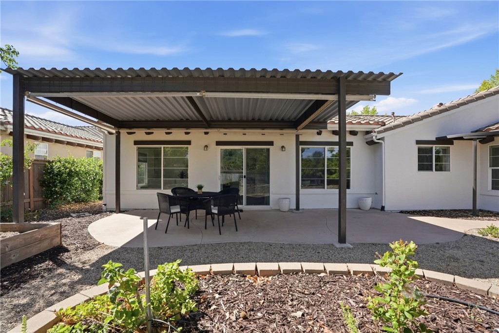 6000 Via Colonia Ct, Atascadero, CA 93422