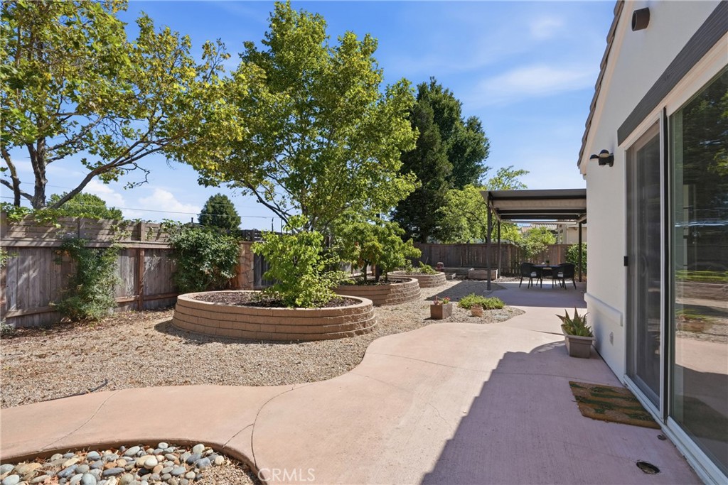 6000 Via Colonia Ct, Atascadero, CA 93422