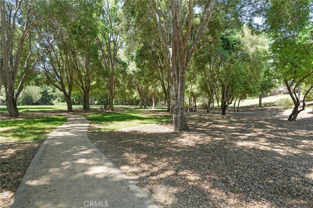 6000 Via Colonia Ct, Atascadero, CA 93422