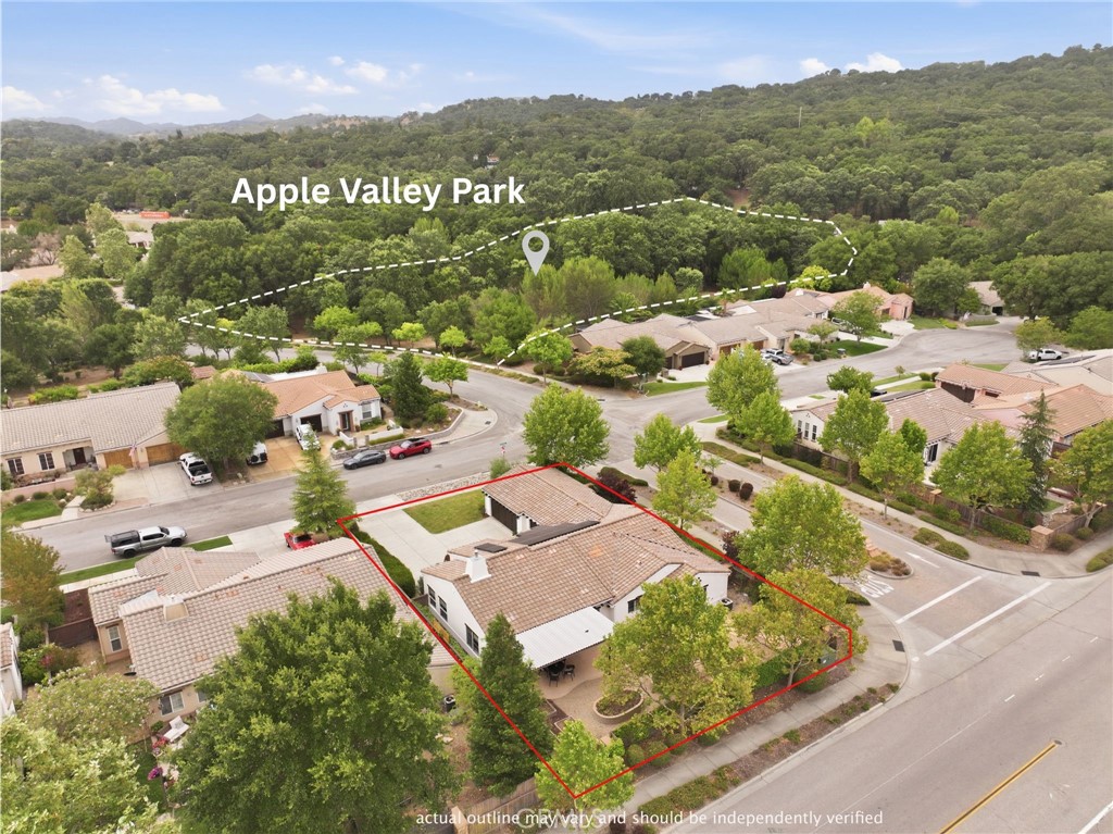 6000 Via Colonia Ct, Atascadero, CA 93422