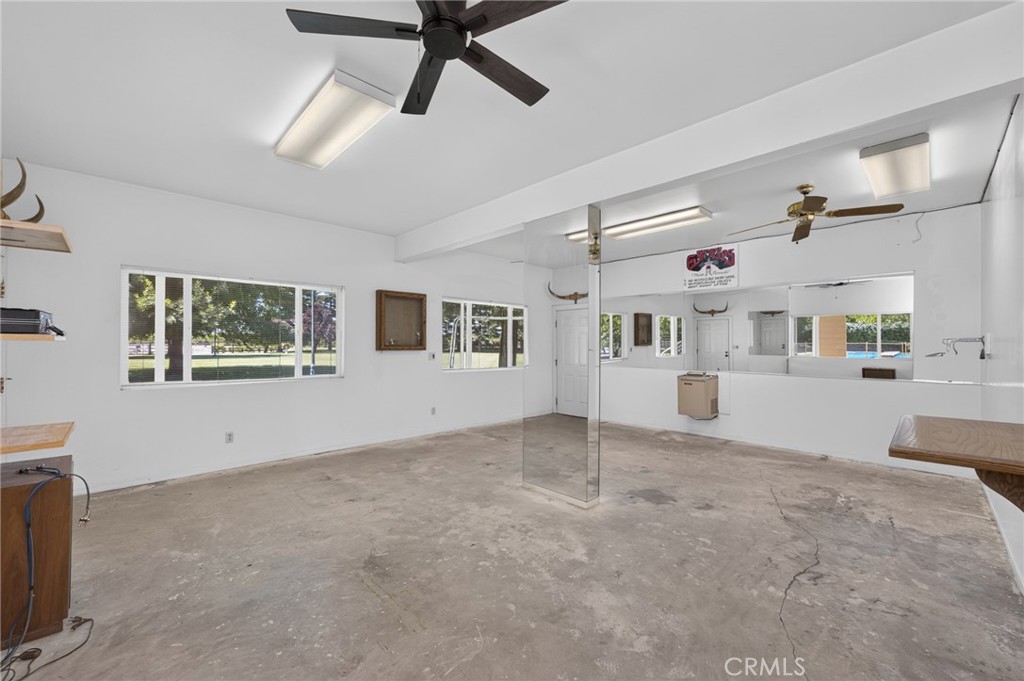 5648 E Dinuba, Fowler, CA 93625