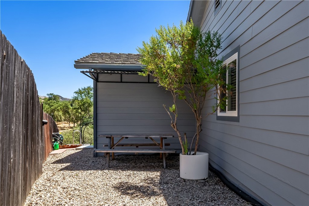 1958 Green Brook Ln, Paso Robles, CA 93446