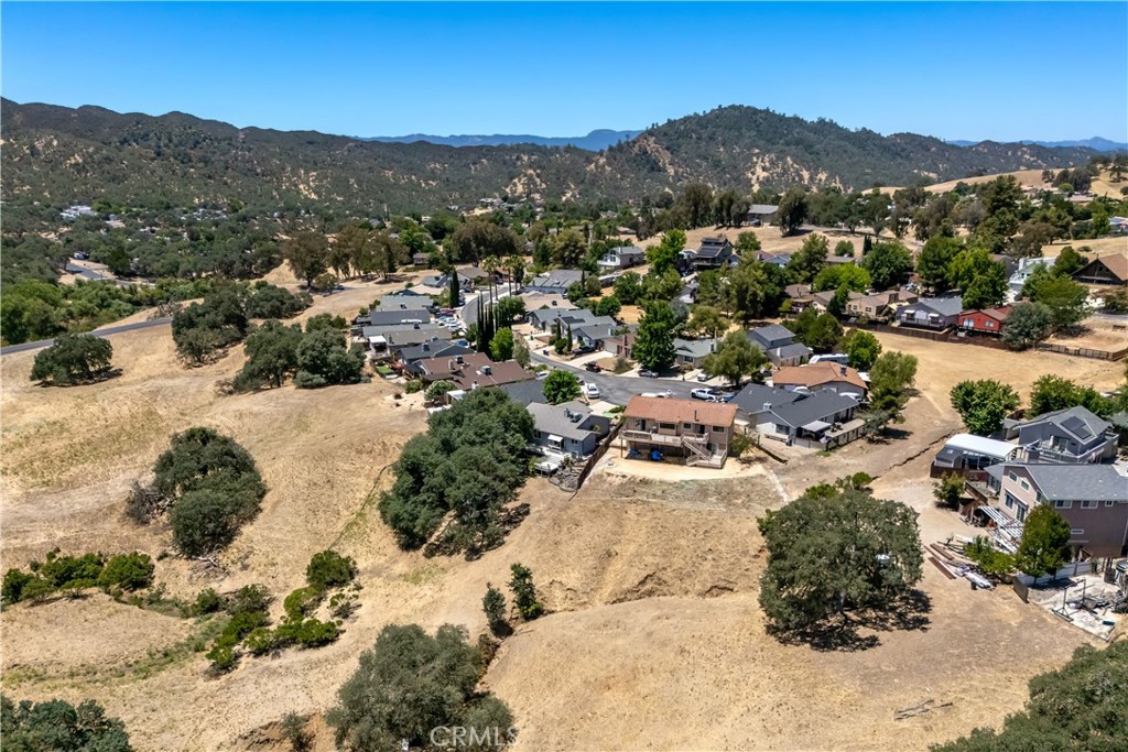 1958 Green Brook Ln, Paso Robles, CA 93446