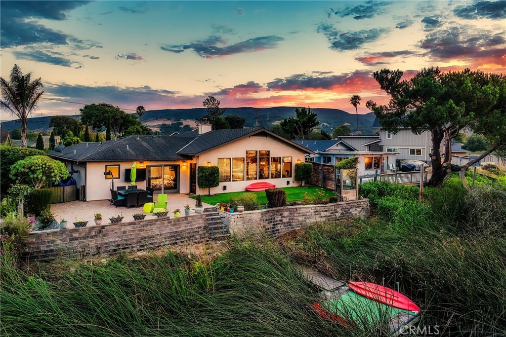 1330 Oceanaire Dr, San Luis Obispo, CA 93405
