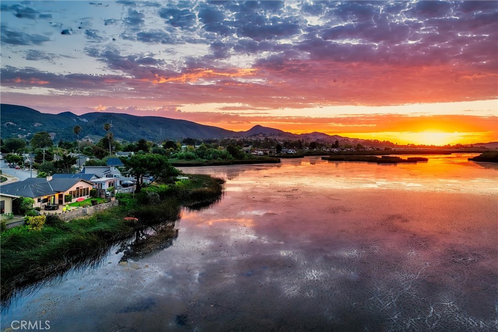 1330 Oceanaire Dr, San Luis Obispo, CA 93405