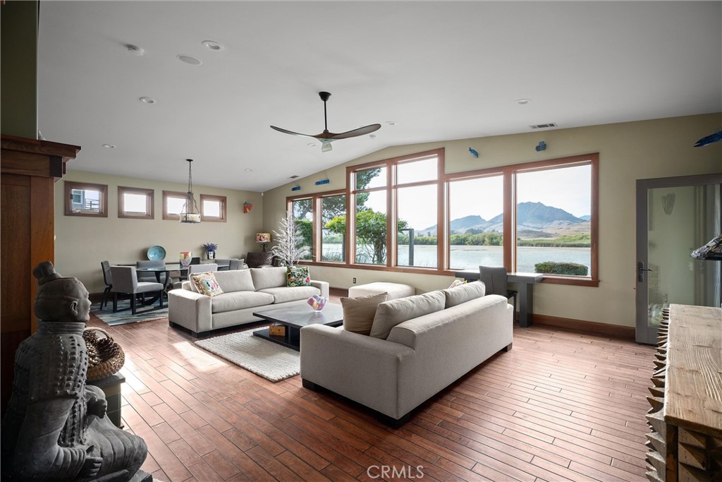 1330 Oceanaire Dr, San Luis Obispo, CA 93405