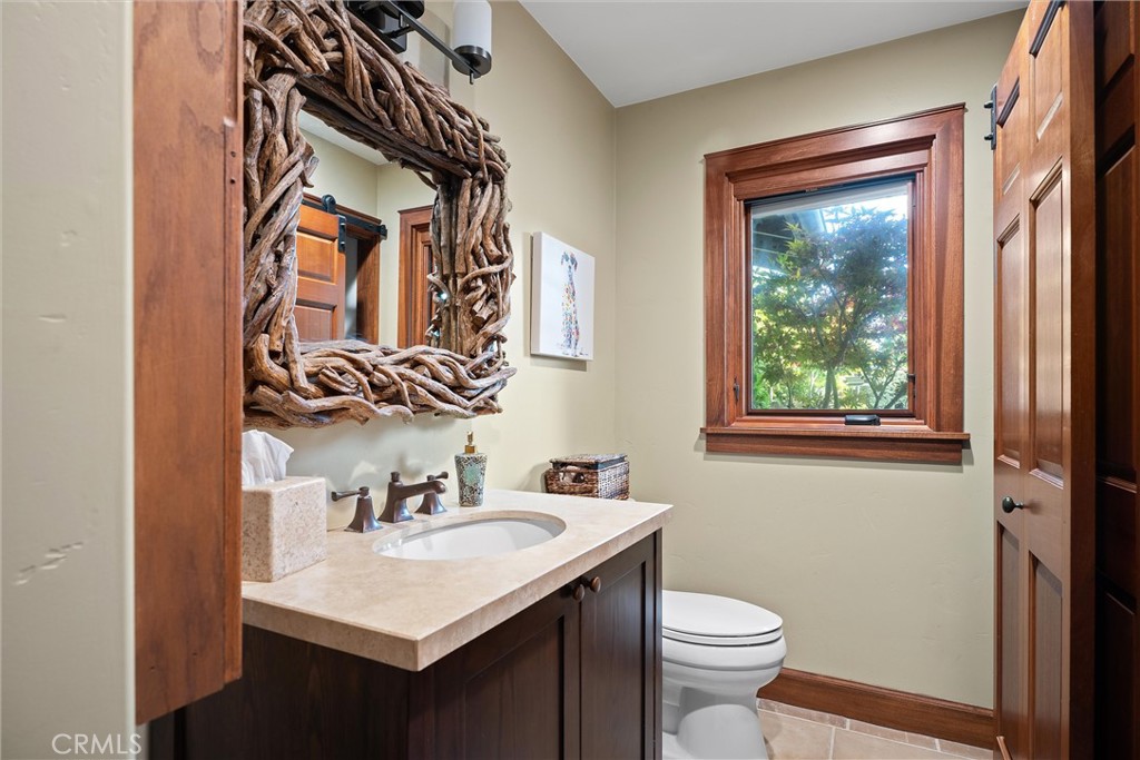 1330 Oceanaire Dr, San Luis Obispo, CA 93405