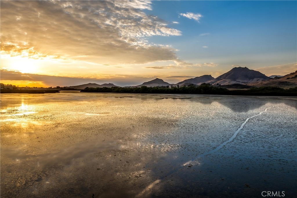 1330 Oceanaire Dr, San Luis Obispo, CA 93405