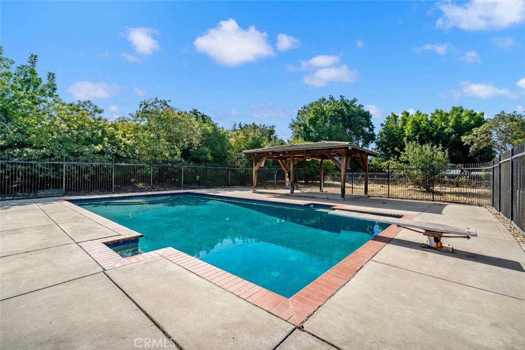 3371 Via Del Sueno, Atascadero, CA 93422