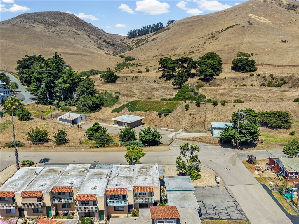 3329 Panorama Dr, Morro Bay, CA 93442