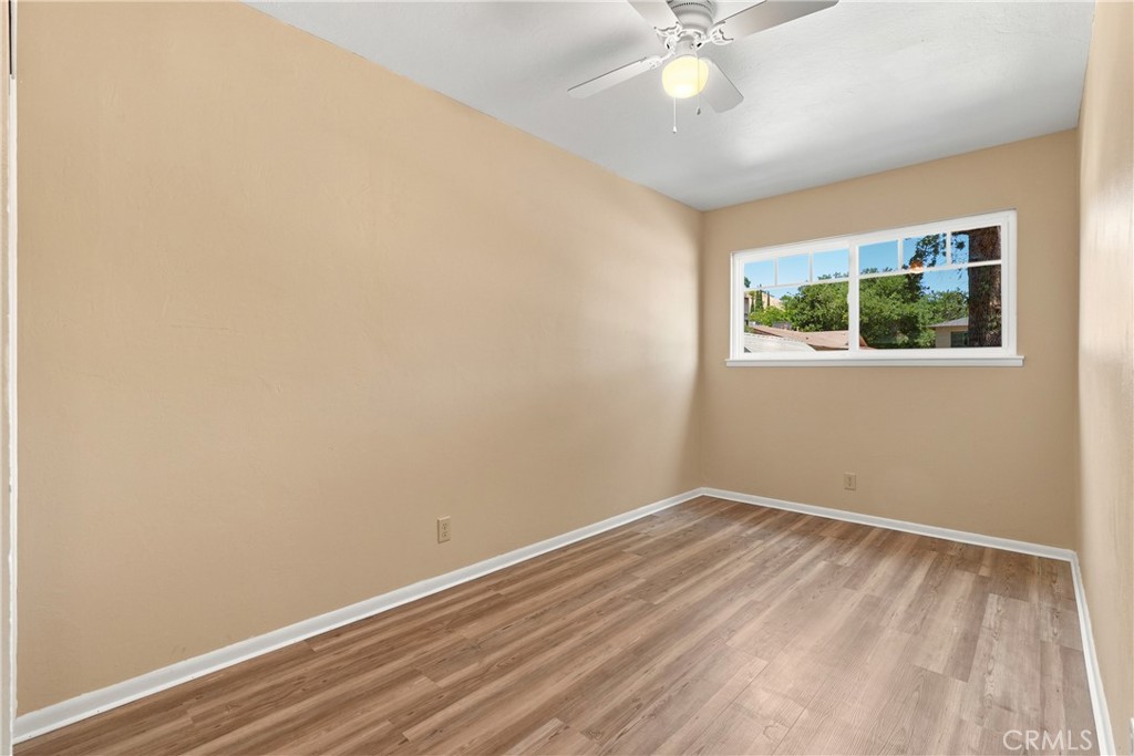 Open Photo