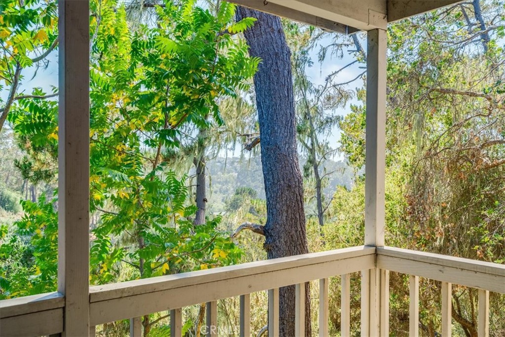 930 Suffolk St, Cambria, CA 93428