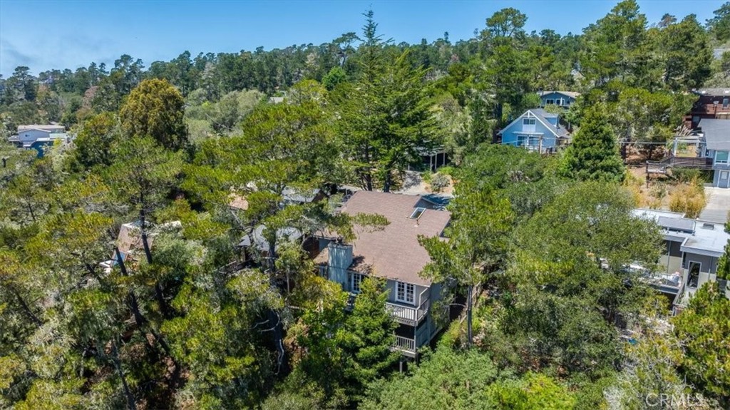 930 Suffolk St, Cambria, CA 93428