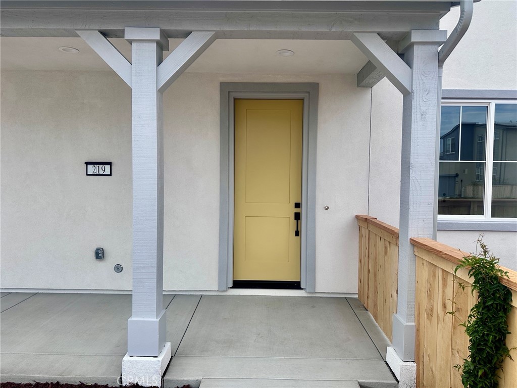 219 Kitty Hawk Ct, San Luis Obispo, CA 93401