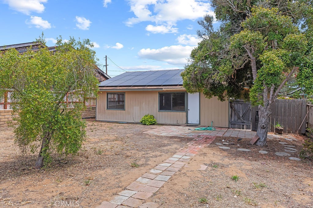 1545 6th St, Los Osos, CA 93402
