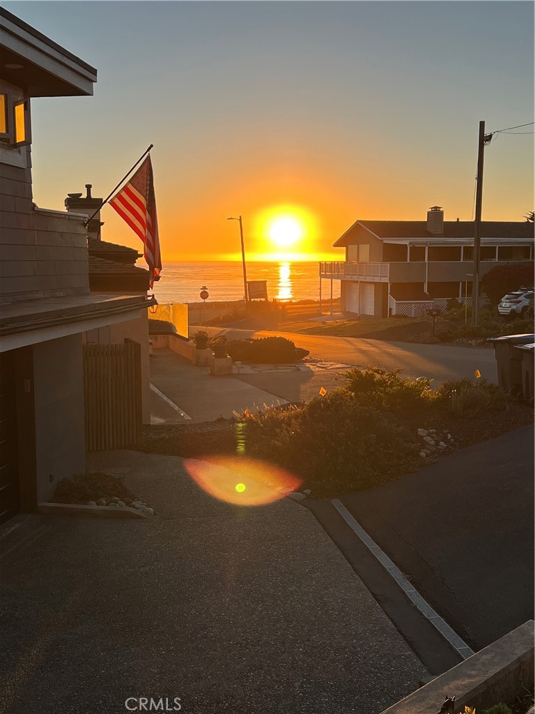 212 Weymouth St, Cambria, CA 93428