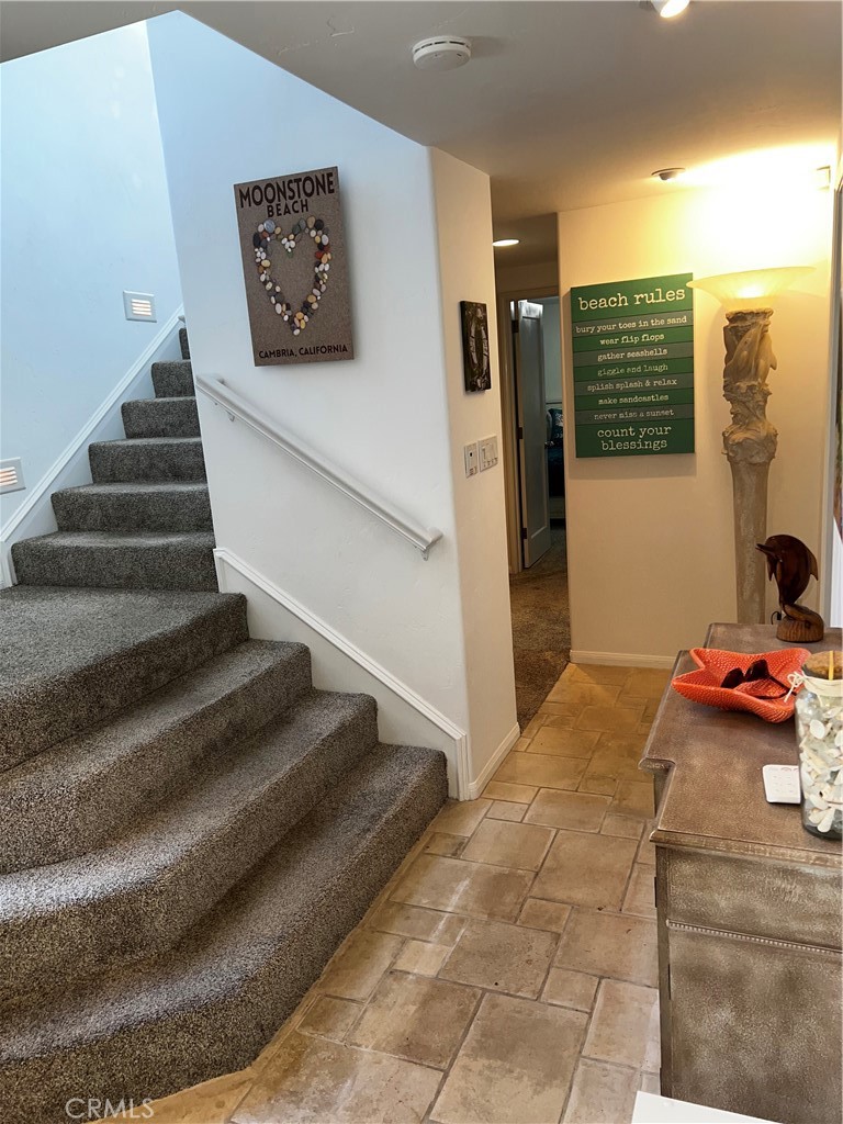 212 Weymouth St, Cambria, CA 93428