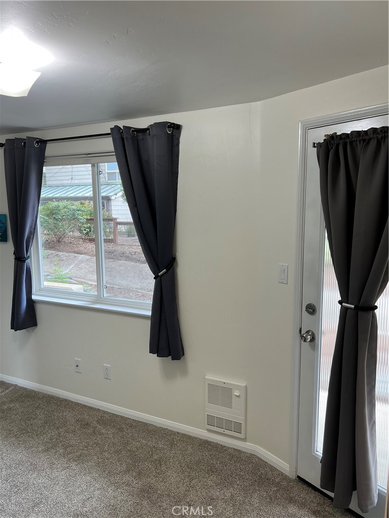 212 Weymouth St, Cambria, CA 93428
