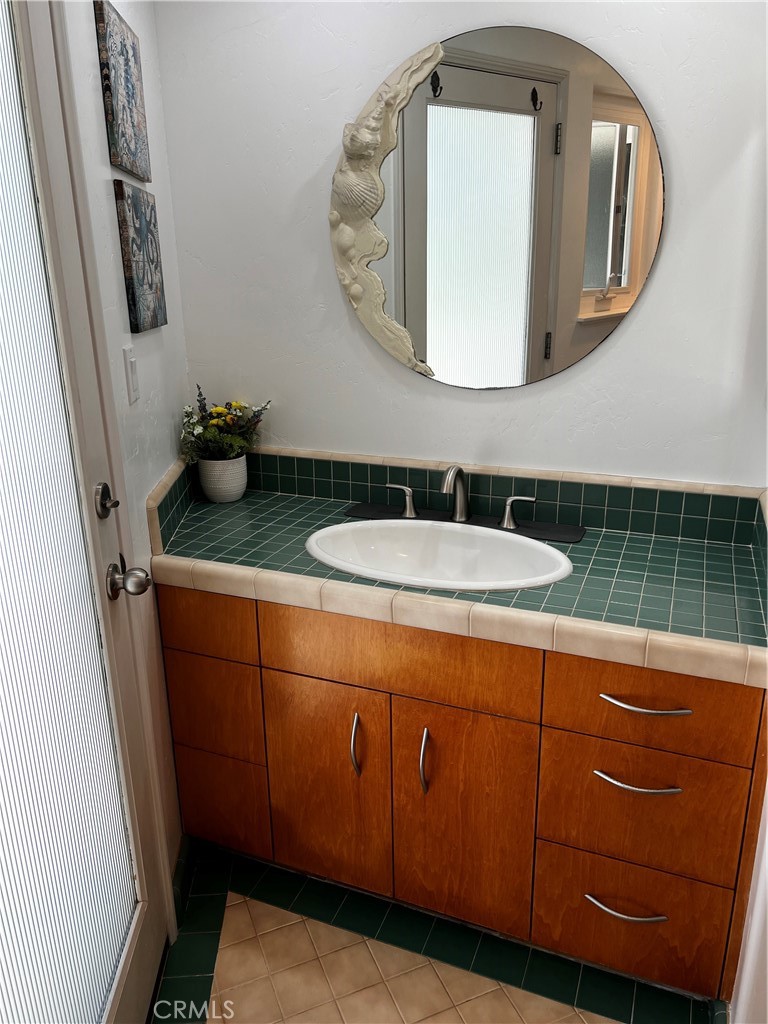 212 Weymouth St, Cambria, CA 93428