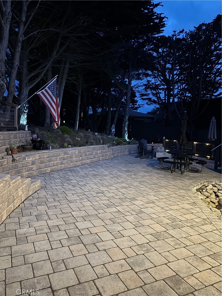 212 Weymouth St, Cambria, CA 93428