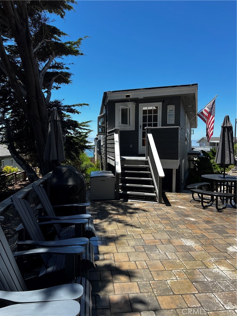 212 Weymouth St, Cambria, CA 93428