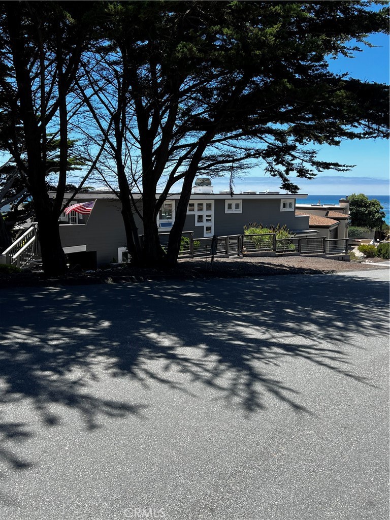212 Weymouth St, Cambria, CA 93428