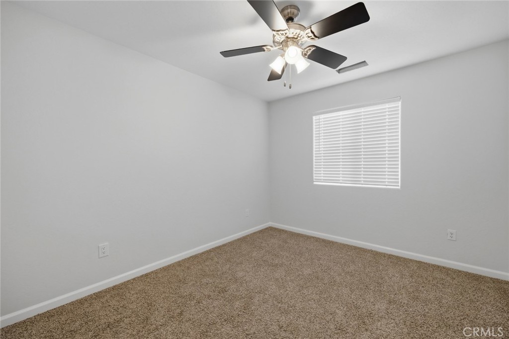 2629 W Brooke Ct, Visalia, CA 93291