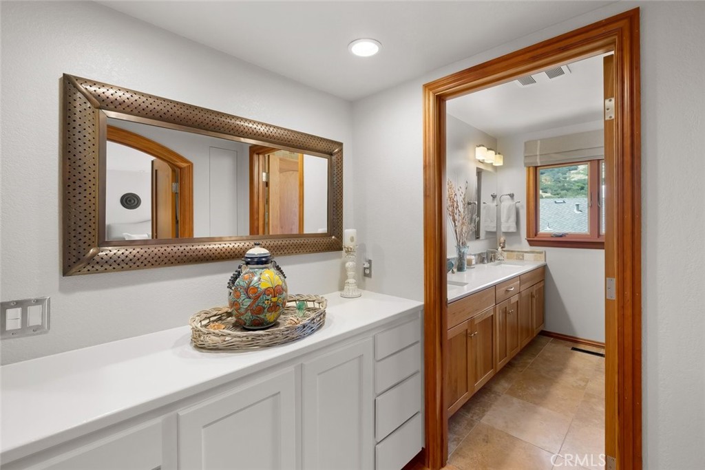 320 Mira Sol Dr, San Luis Obispo, CA 93405