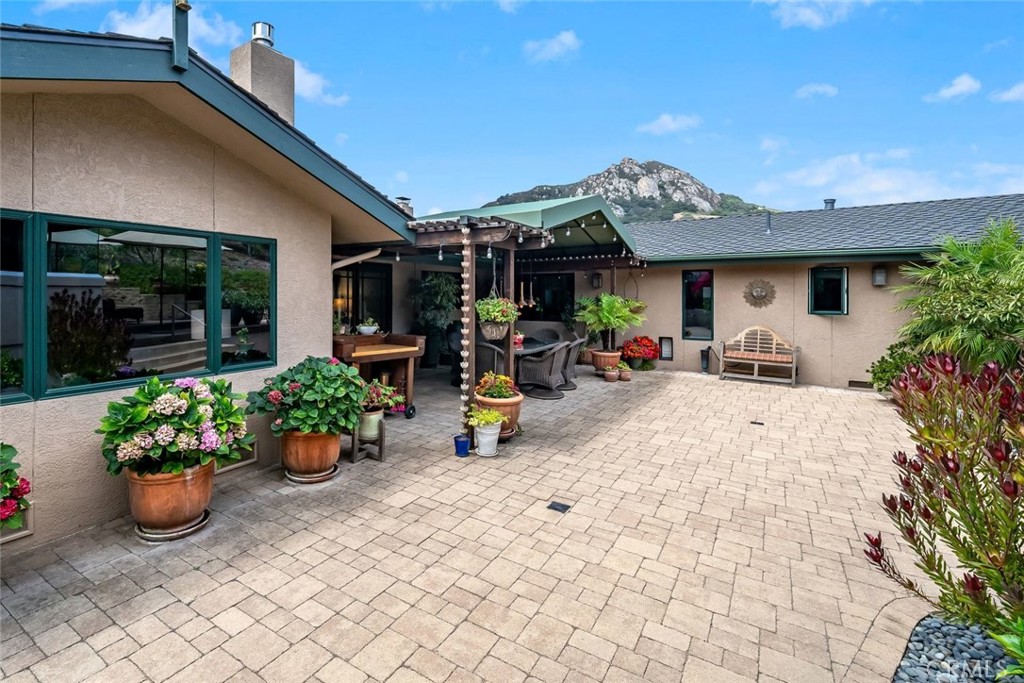 320 Mira Sol Dr, San Luis Obispo, CA 93405