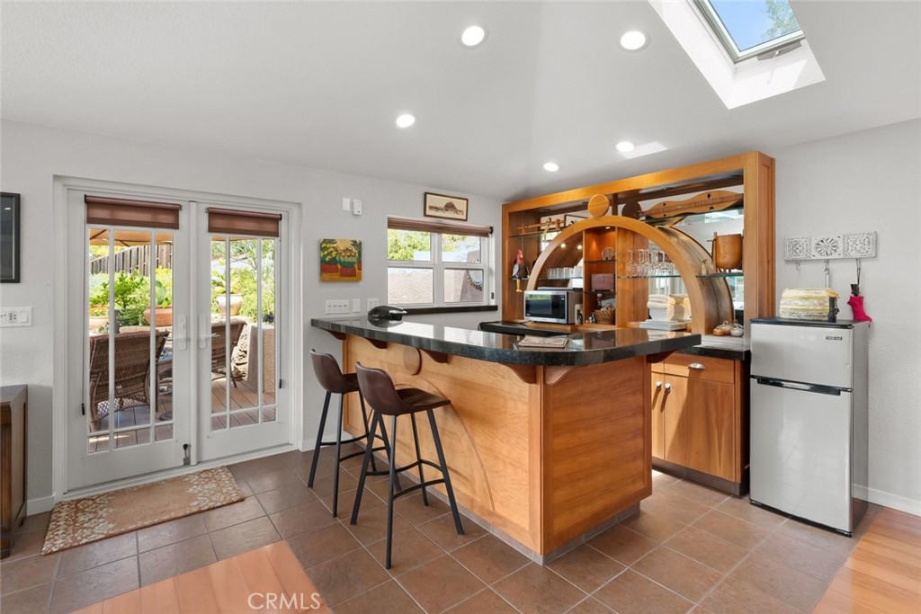 320 Mira Sol Dr, San Luis Obispo, CA 93405