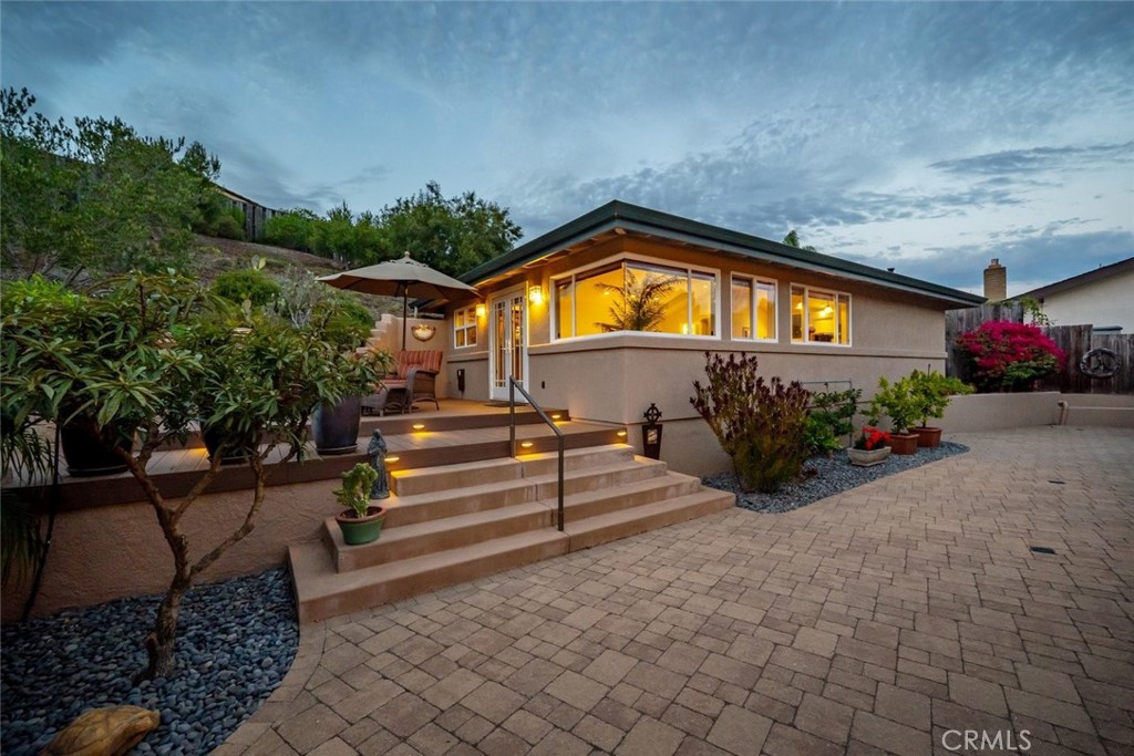320 Mira Sol Dr, San Luis Obispo, CA 93405