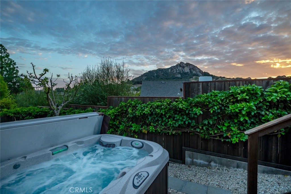 320 Mira Sol Dr, San Luis Obispo, CA 93405