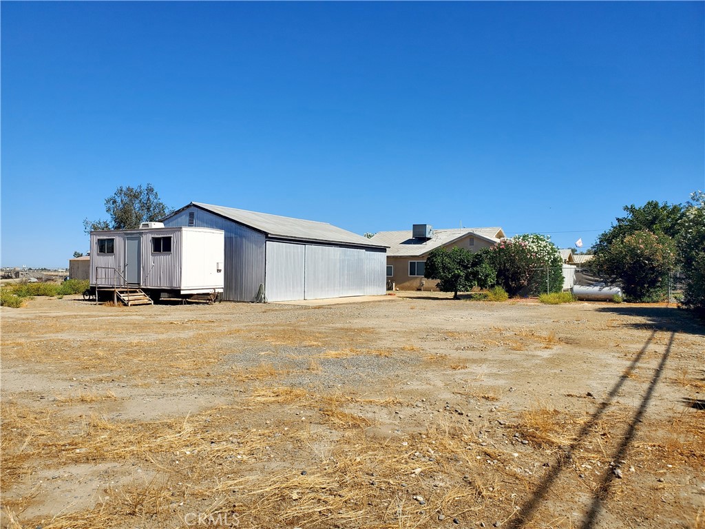 12720 10th Ave, Hanford, CA 93230
