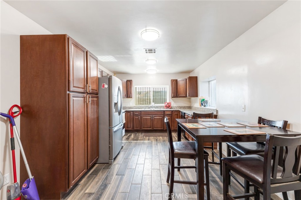 23259 64 Ave, Ducor, CA 93218