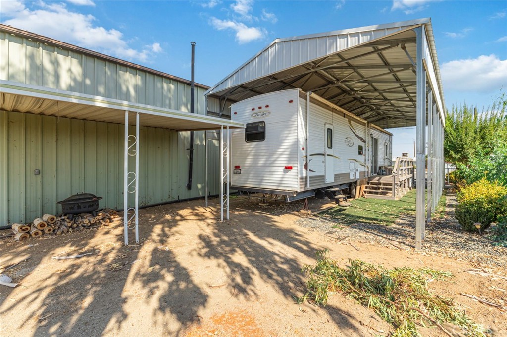 23259 64 Ave, Ducor, CA 93218
