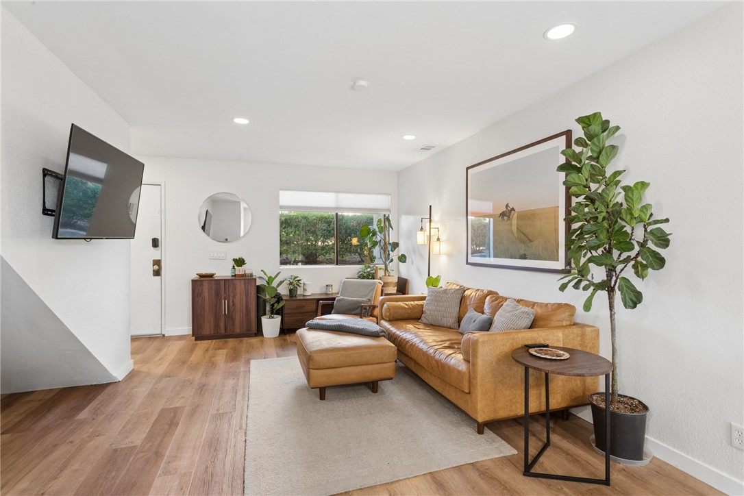2026 Pine, Paso Robles, CA 93446
