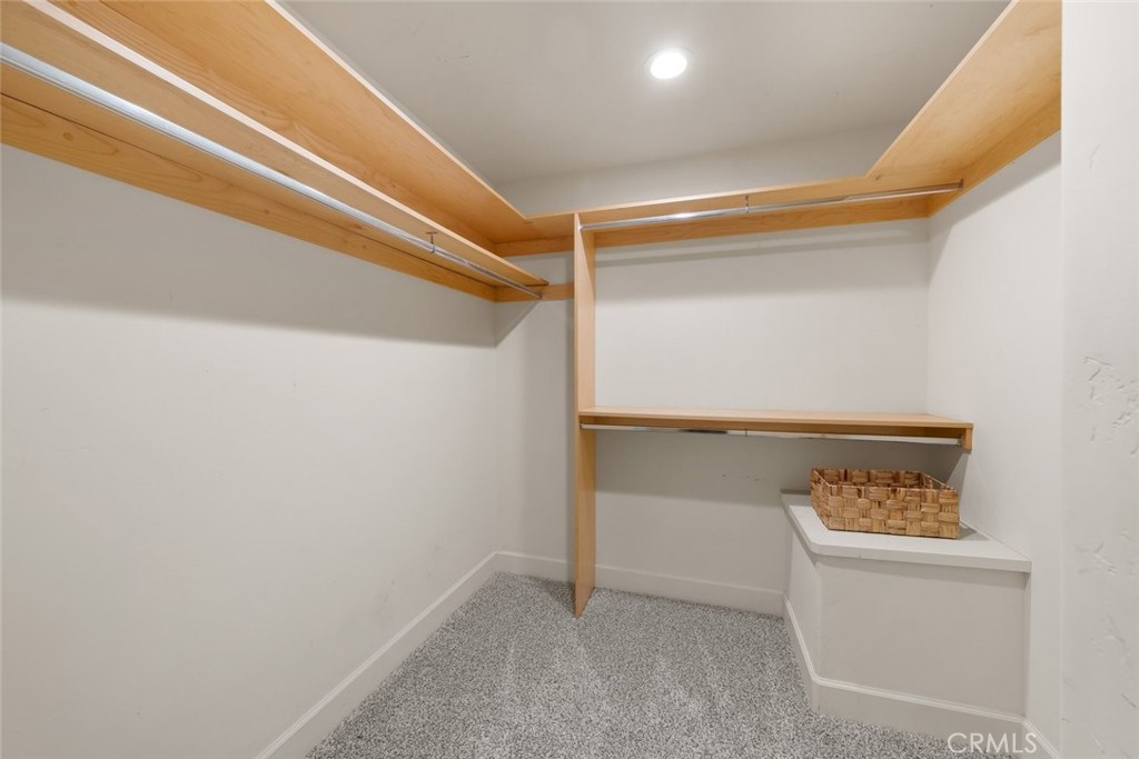 2072 Royal Way, San Luis Obispo, CA 93405